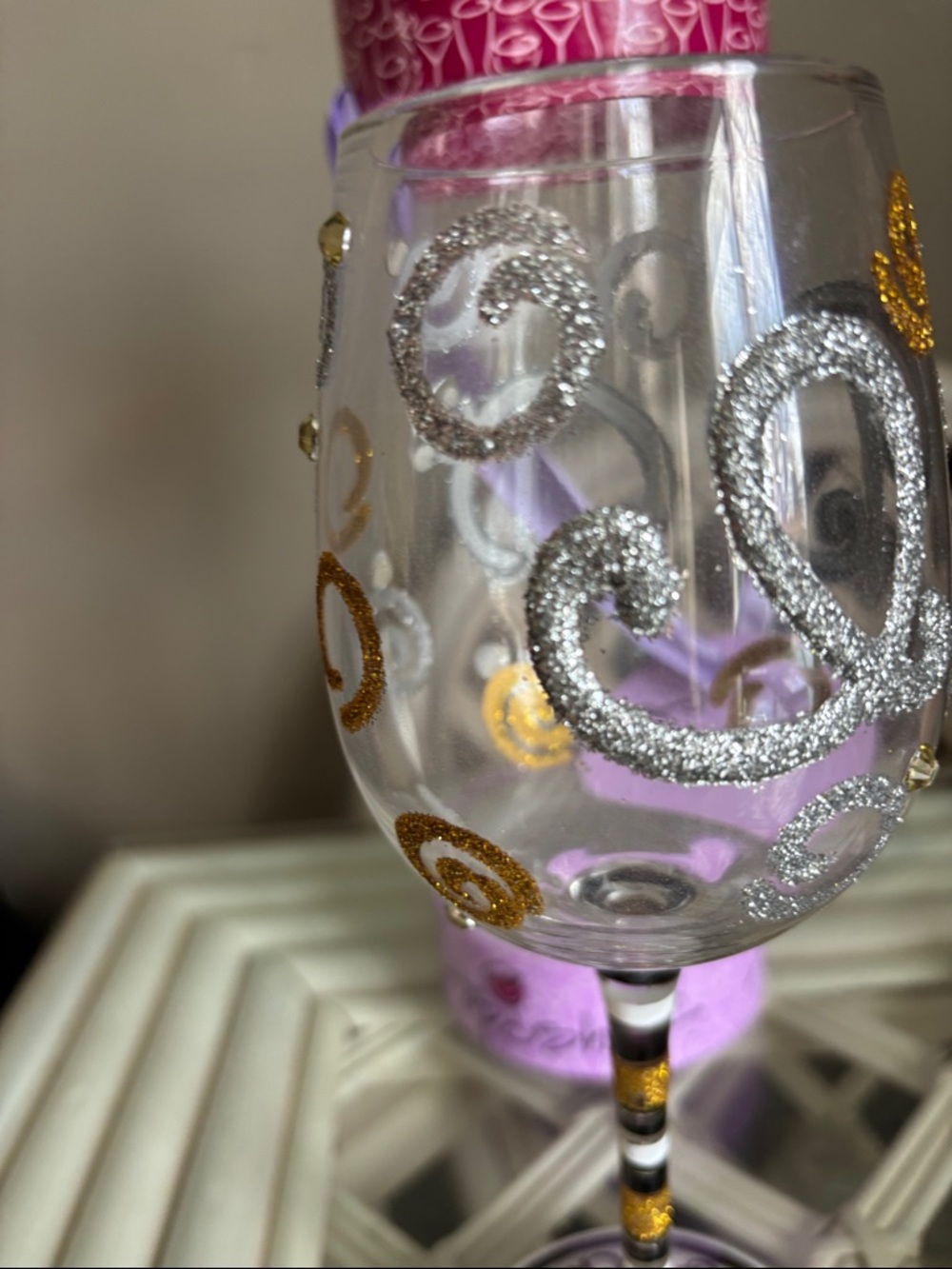 Top Shelf “I Do” Hand-Painted Wine Glass NIP - Picture 12 of 15